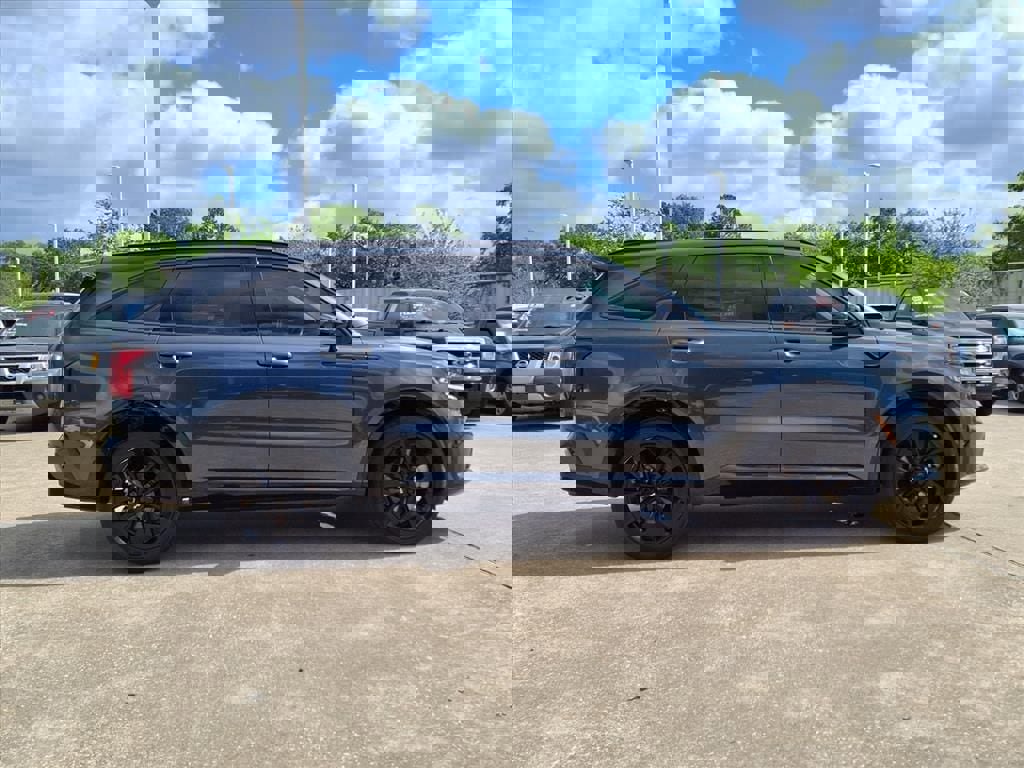 Used 2023 Kia Sorento SX image 8