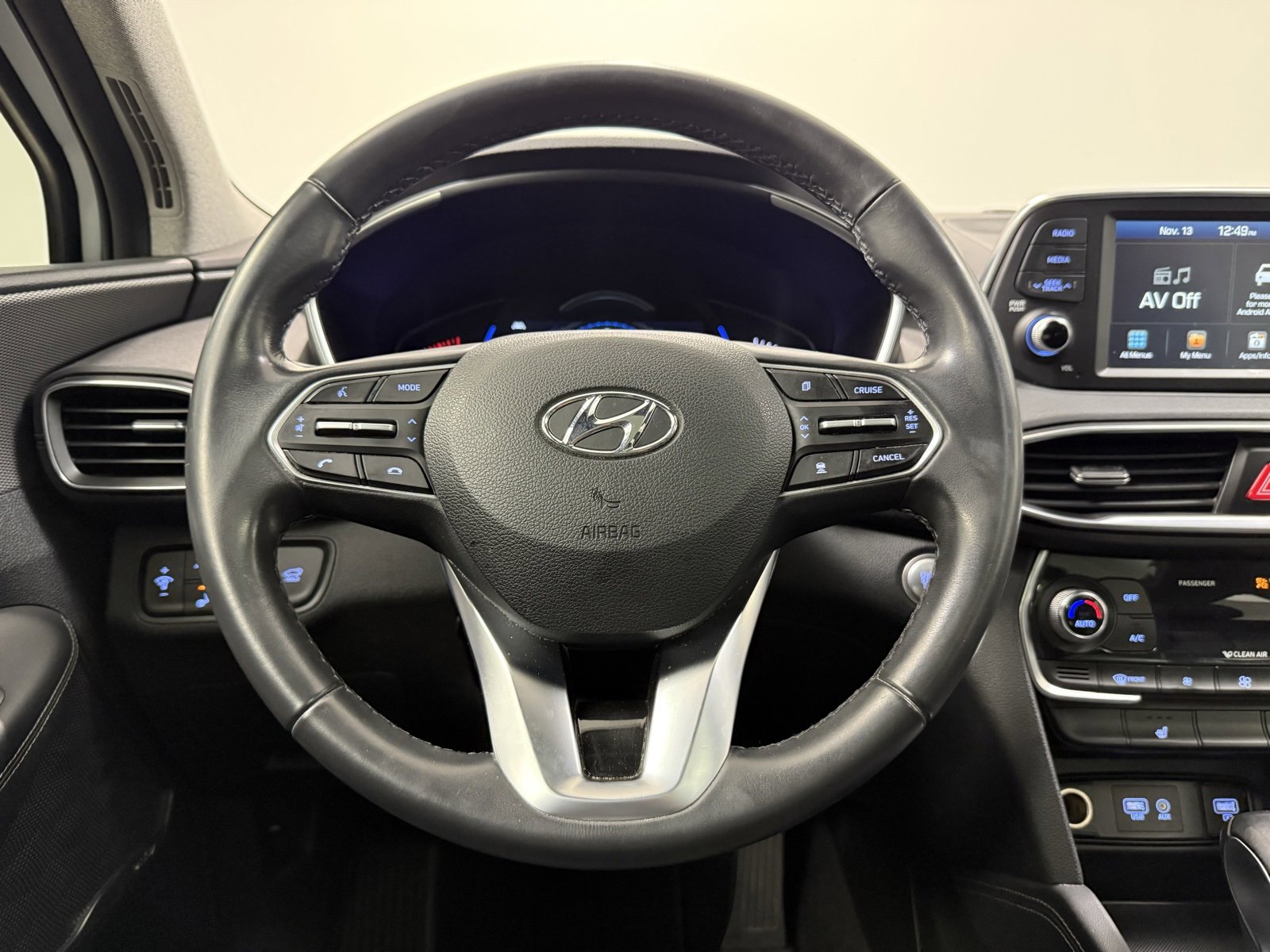 Used 2019 Hyundai Santa Fe Limited image 23