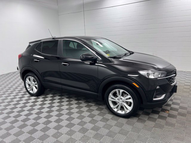 Used 2022 Buick Encore GX Preferred w/ Cold Weather Comfort Package FWD image 4