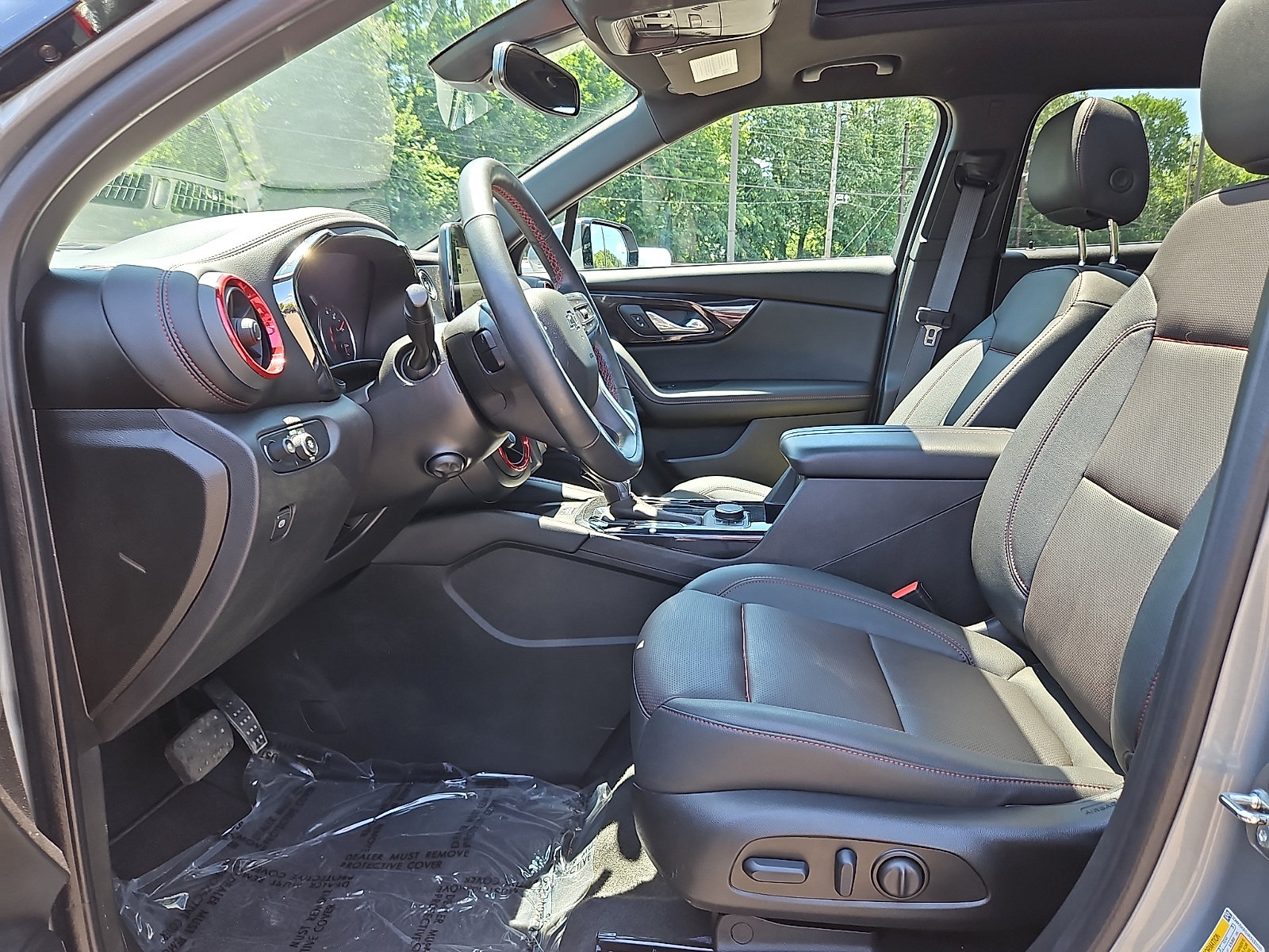 Used 2024 Chevrolet Blazer RS w/ Enhanced Convenience Package AWD/4WD image 13