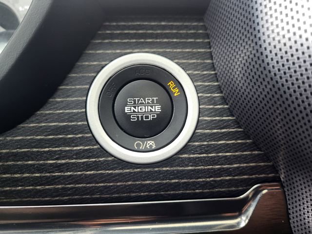 Used 2020 RAM 1500 Limited w/ Advanced Safety Group image 19