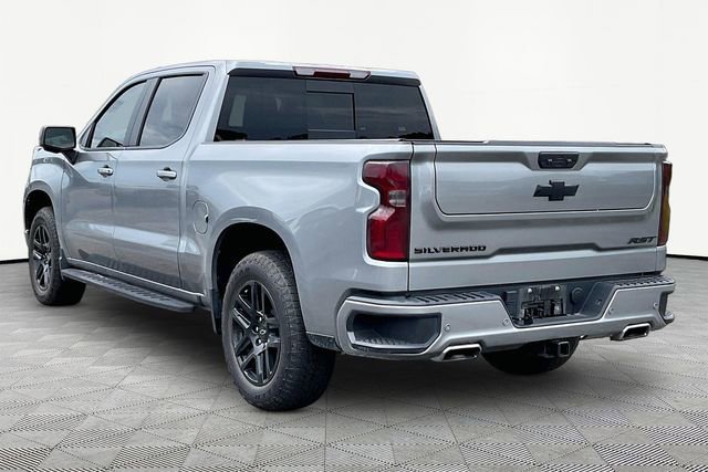 Used 2024 Chevrolet Silverado 1500 RST w/ Convenience Package II AWD/4WD image 4