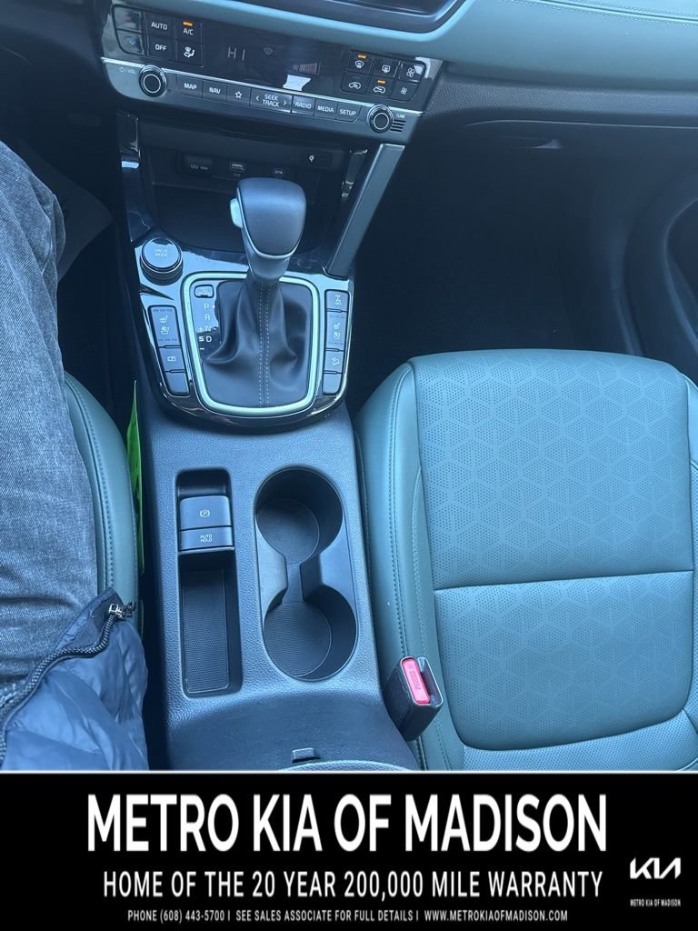 Used 2024 Kia Seltos SX w/ SX Sunroof Package image 23