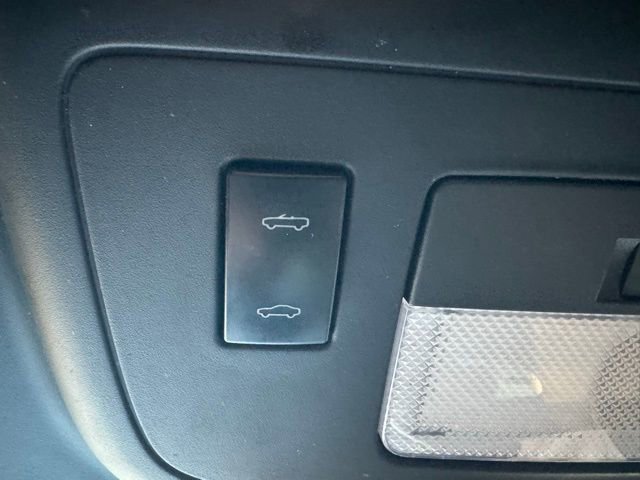 Used 2015 Chevrolet Camaro LT image 16