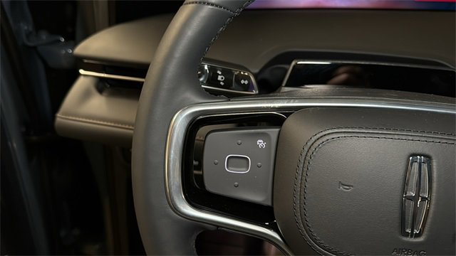 New 2026 Lincoln Nautilus Reserve image 28