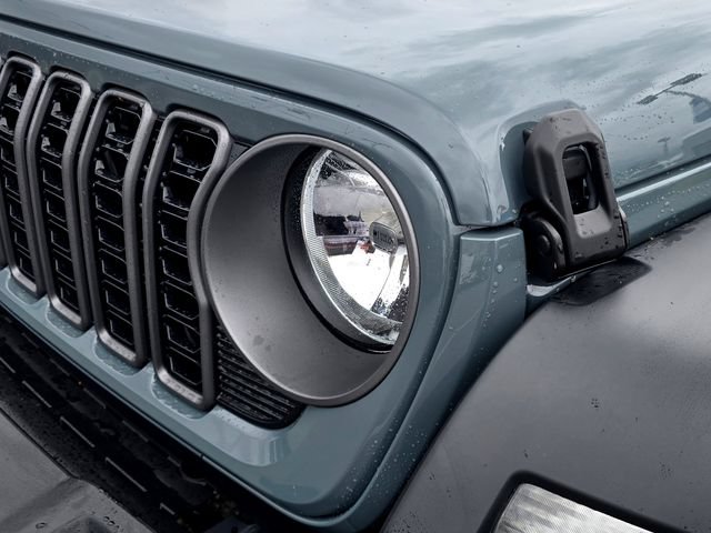 New 2026 Jeep Wrangler Sport AWD/4WD image 24