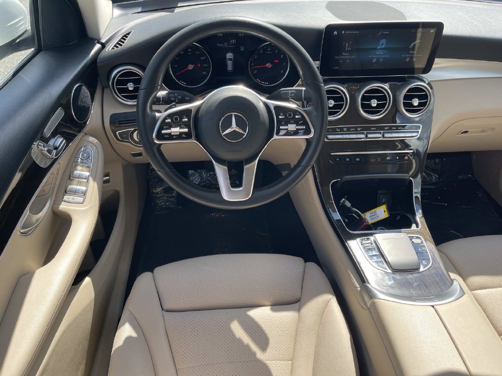 Used 2020 Mercedes-Benz GLC 300 image 15