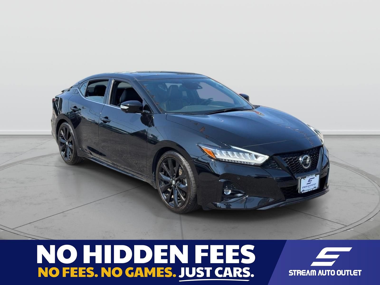 Used 2021 Nissan Maxima SR w/ Sport Mat Group FWD image 1
