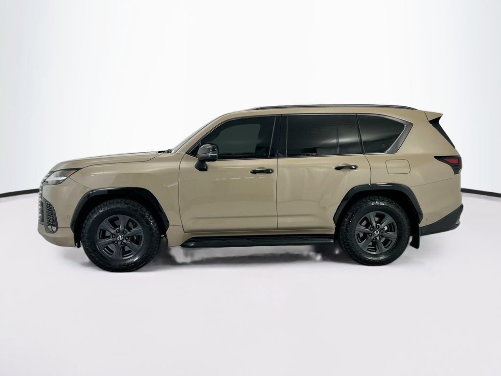 Used 2025 Lexus LX 700h Overtrail AWD/4WD image 8