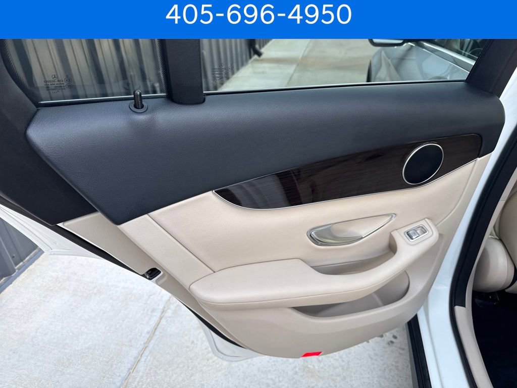 Used 2020 Mercedes-Benz GLC 300 image 16