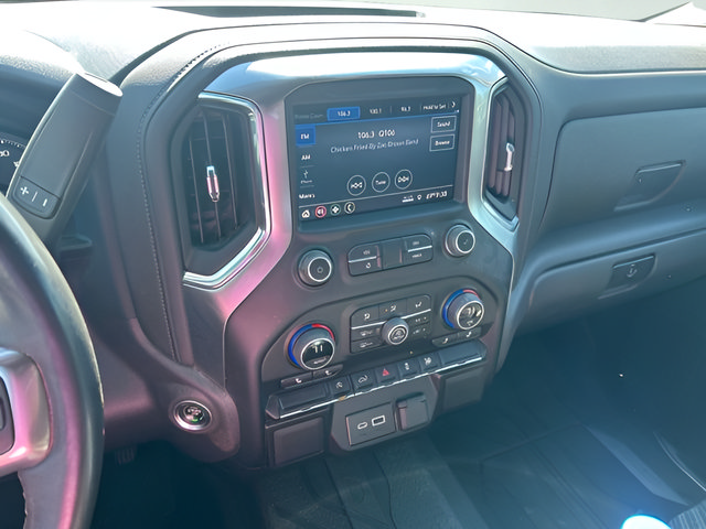 Used 2022 Chevrolet Silverado 1500 LT w/ Bed Protection Package AWD/4WD image 15