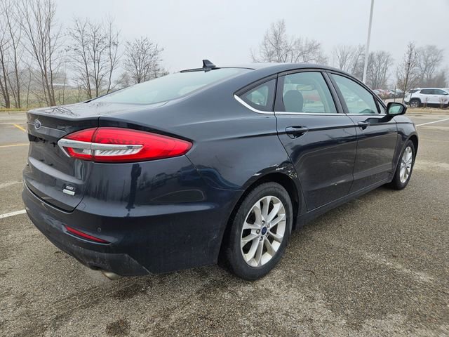 Used 2020 Ford Fusion SE image 7