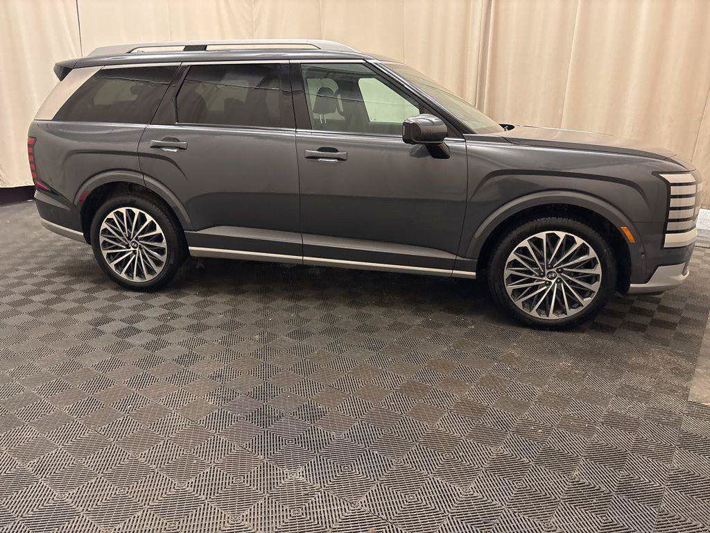 New 2026 Hyundai Palisade Calligraphy AWD/4WD image 4