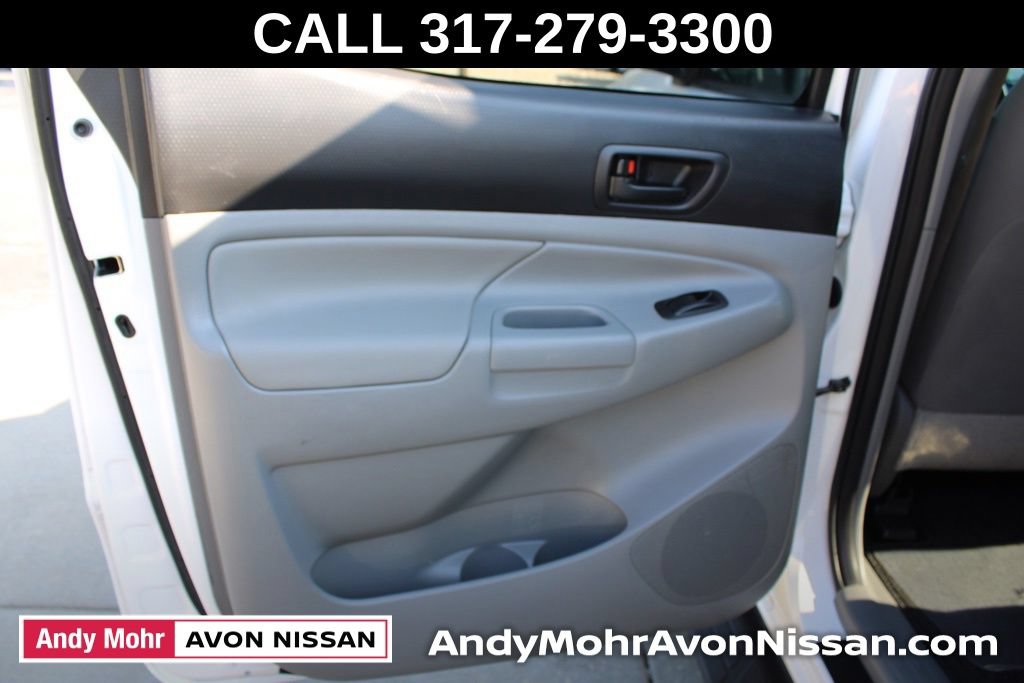 Used 2012 Toyota Tacoma PreRunner w/ SR5 Pkg RWD image 22