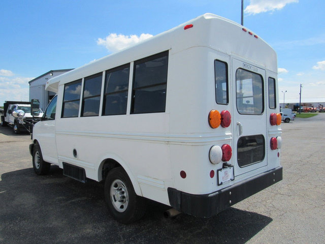 Used 2007 Chevrolet Express 3500 w/ School Bus Package RWD image 5