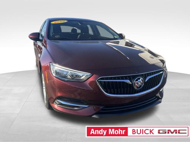 Used 2019 Buick Regal Preferred FWD image 3