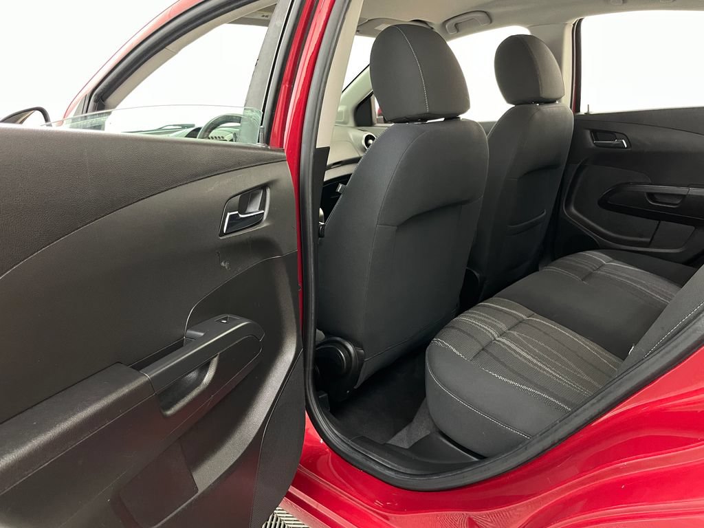 Used 2016 Chevrolet Sonic LT FWD image 38
