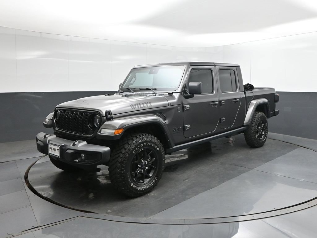 Used 2024 Jeep Gladiator Sport