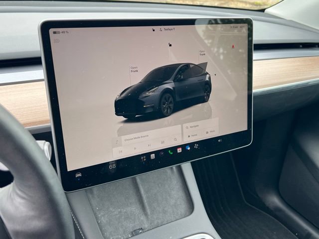 Used 2024 Tesla Model Y Long Range AWD/4WD image 12