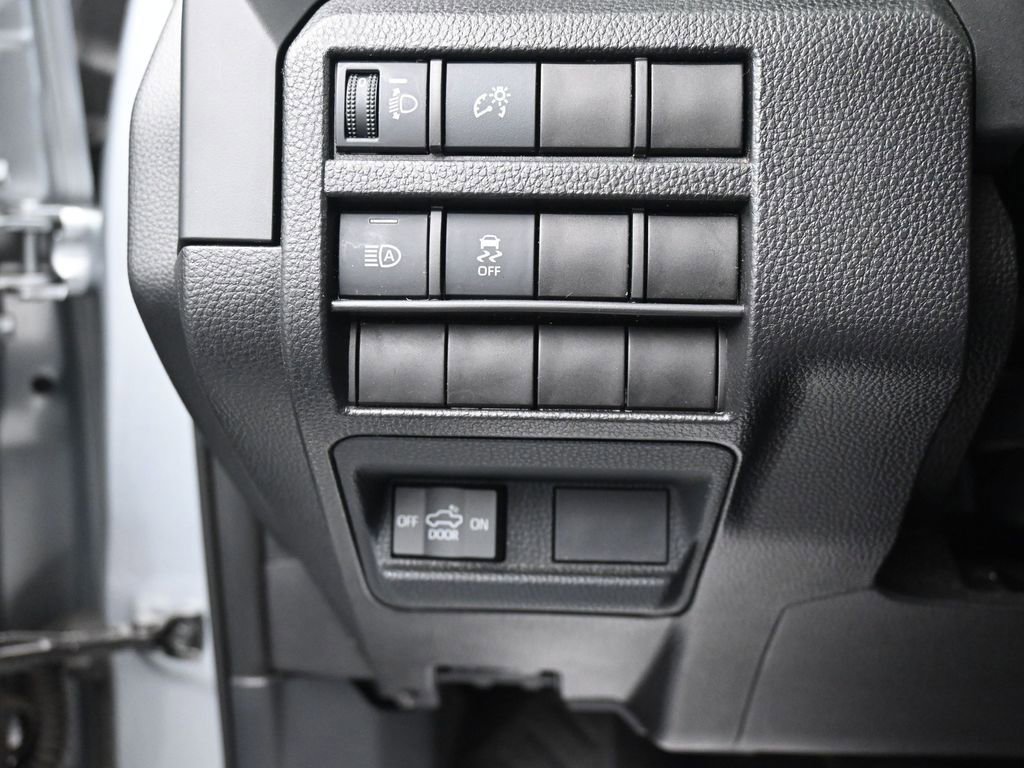 Used 2025 Toyota Tacoma SR image 20