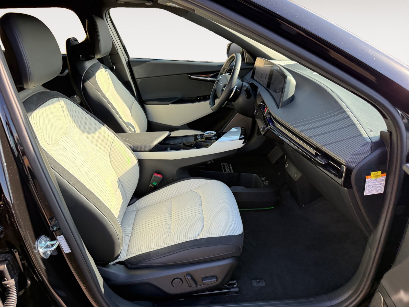 Used 2023 Kia EV6 GT-Line w/ GT-Line White Seat Package RWD image 19