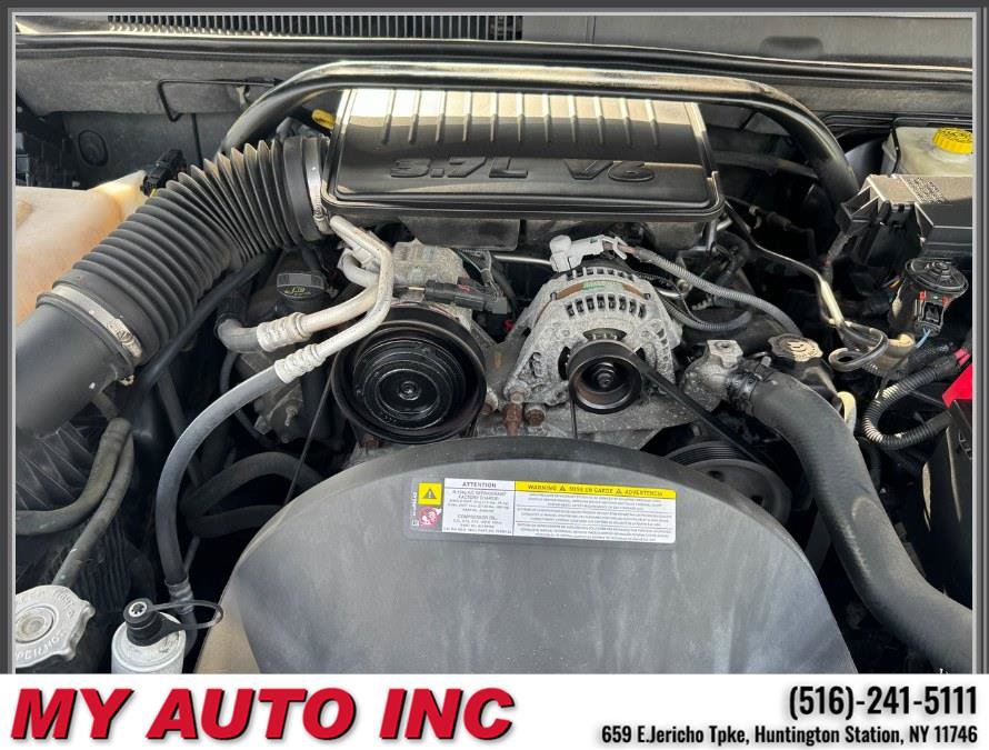 Used 2010 Jeep Grand Cherokee Laredo AWD/4WD image 24