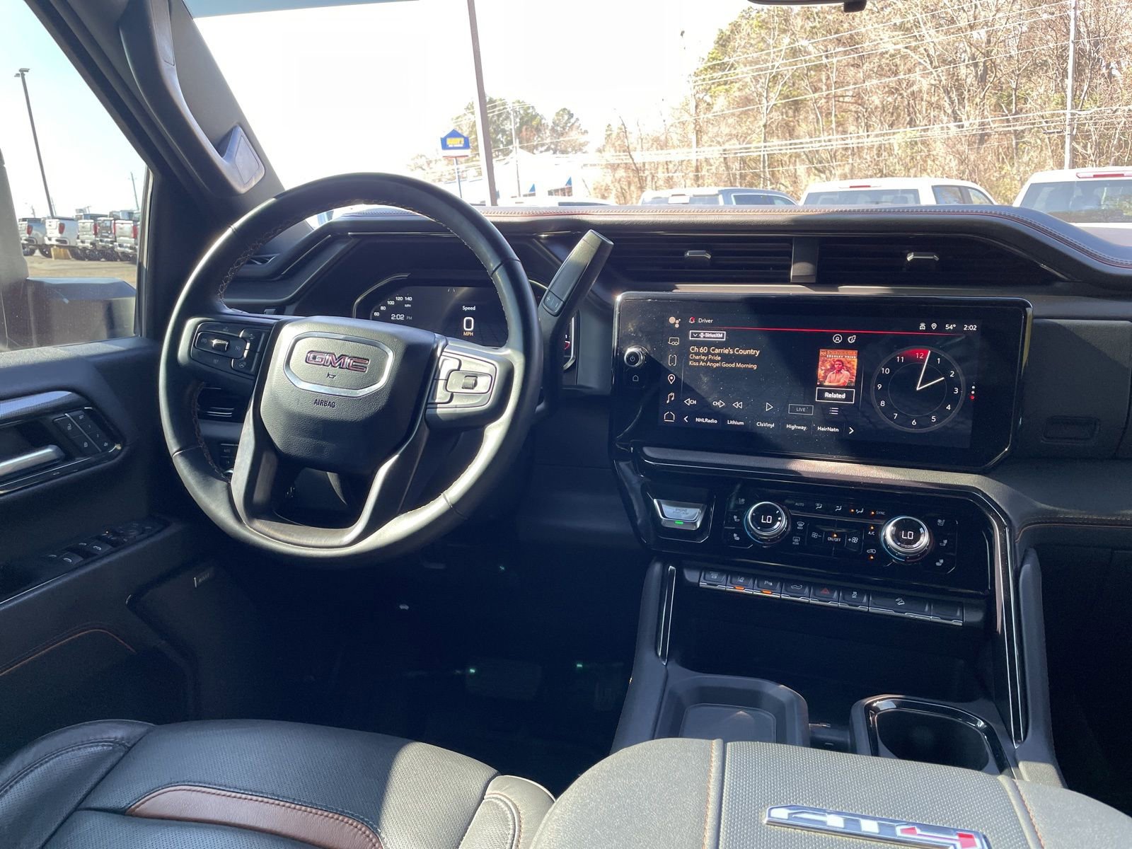 Used 2024 GMC Sierra 2500 AT4 w/ AT4 Premium Plus Package image 26