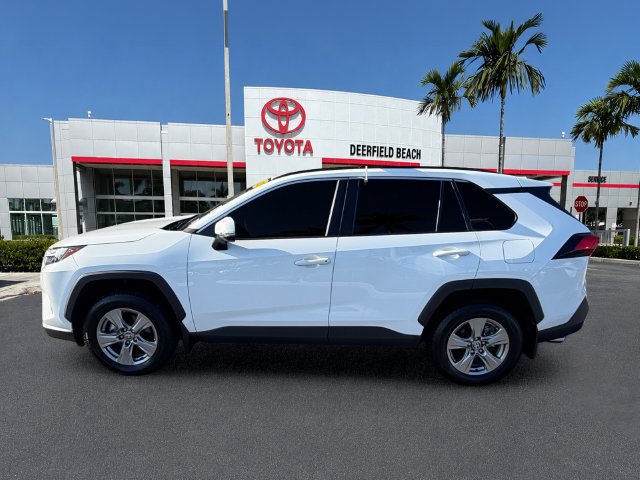 Used 2025 Toyota RAV4 XLE FWD image 4