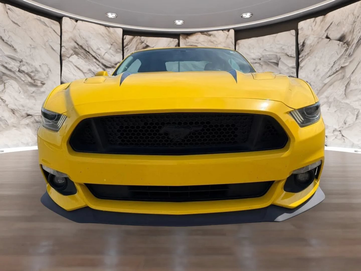 Used 2017 Ford Mustang GT Premium w/ GT Performance Package RWD image 2