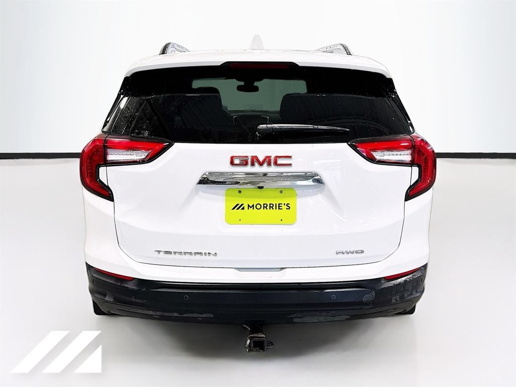 Used 2024 GMC Terrain SLE w/ Driver Convenience Package AWD/4WD image 6