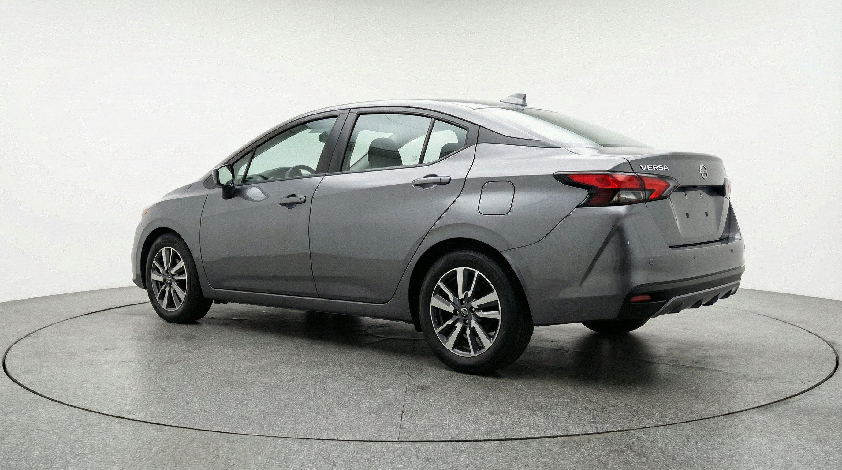 Used 2025 Nissan Versa SV FWD image 6