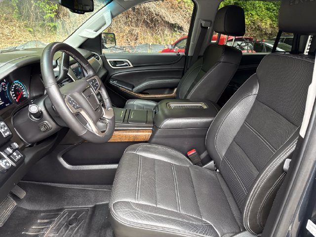 Used 2019 GMC Yukon Denali w/ Denali Ultimate Package AWD/4WD image 15