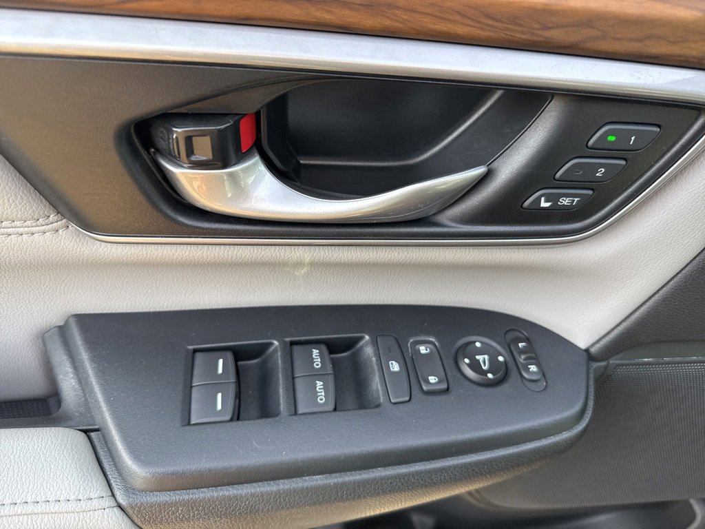 Used 2018 Honda CR-V EX-L image 11