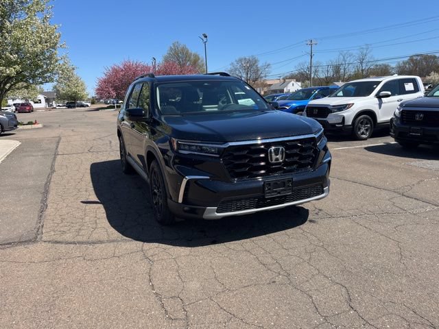Used 2025 Honda Pilot Touring image 26