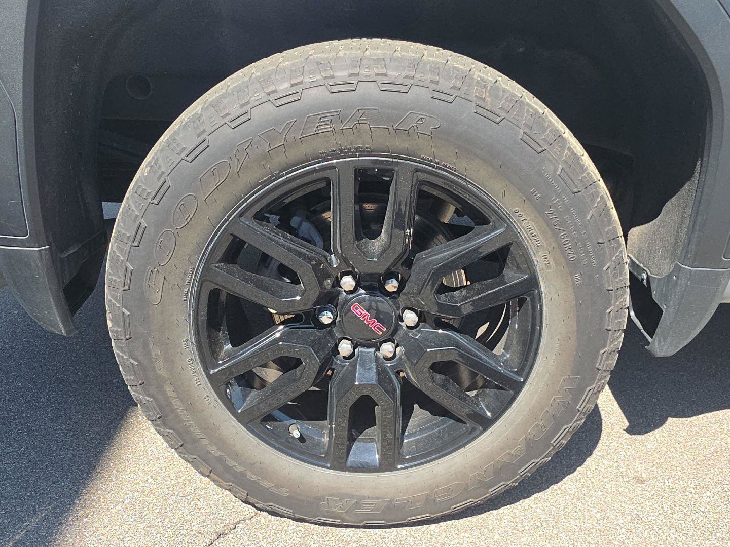 Used 2024 GMC Sierra 1500 Pro w/ Graphite Edition AWD/4WD image 13