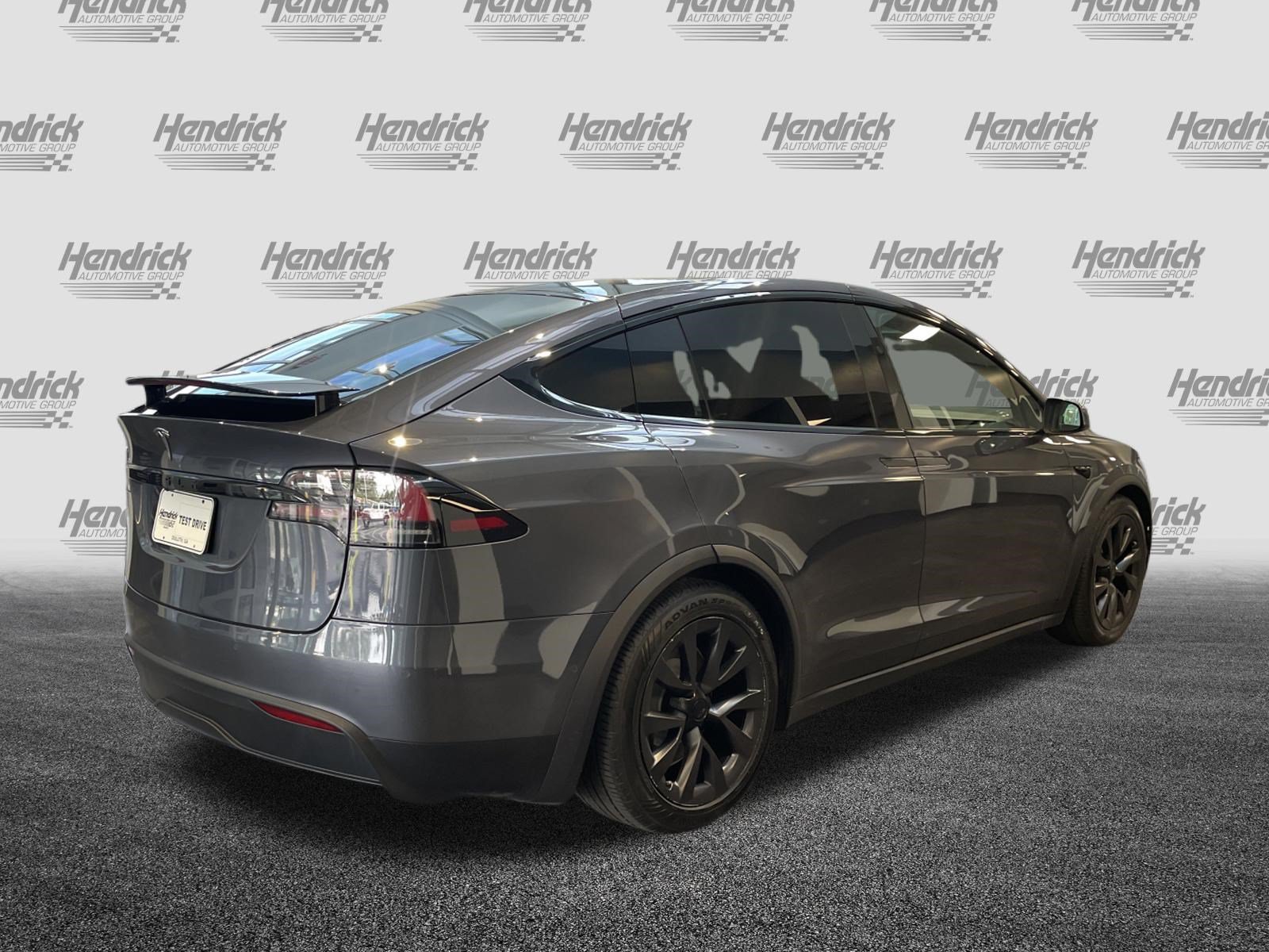Used 2023 Tesla Model X AWD/4WD image 10