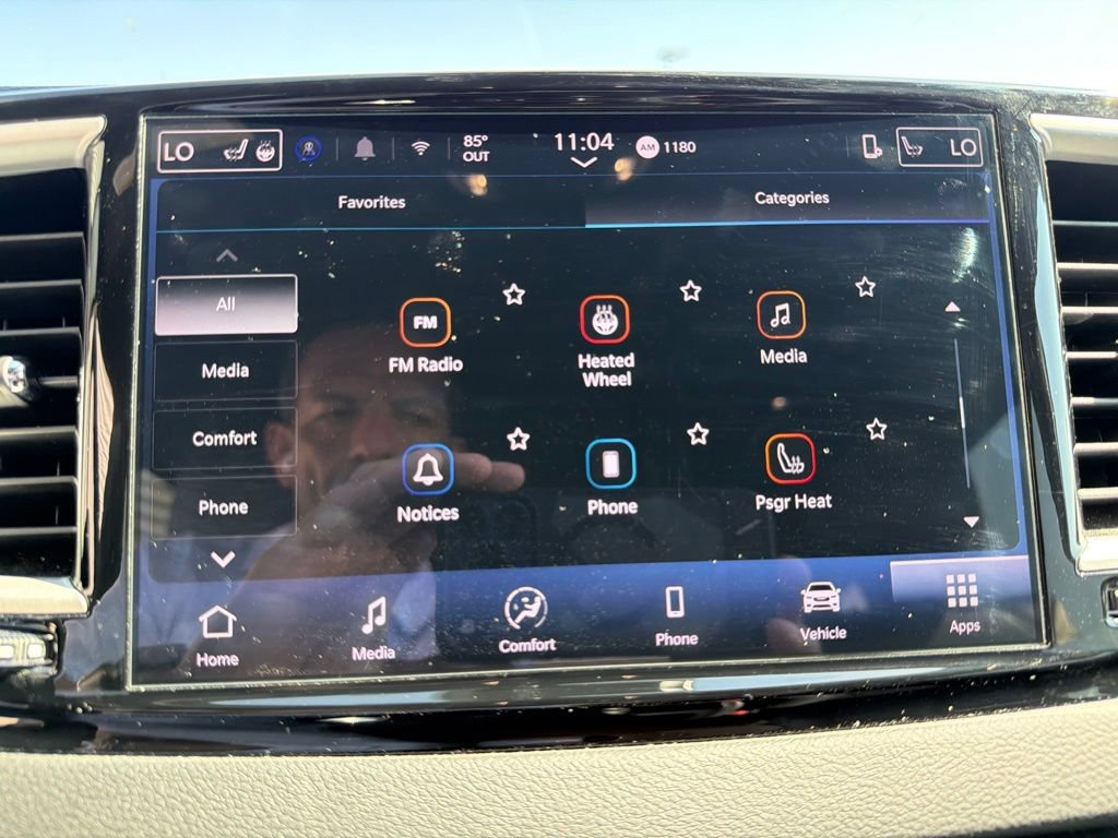 Used 2025 Chrysler Pacifica Select FWD image 41