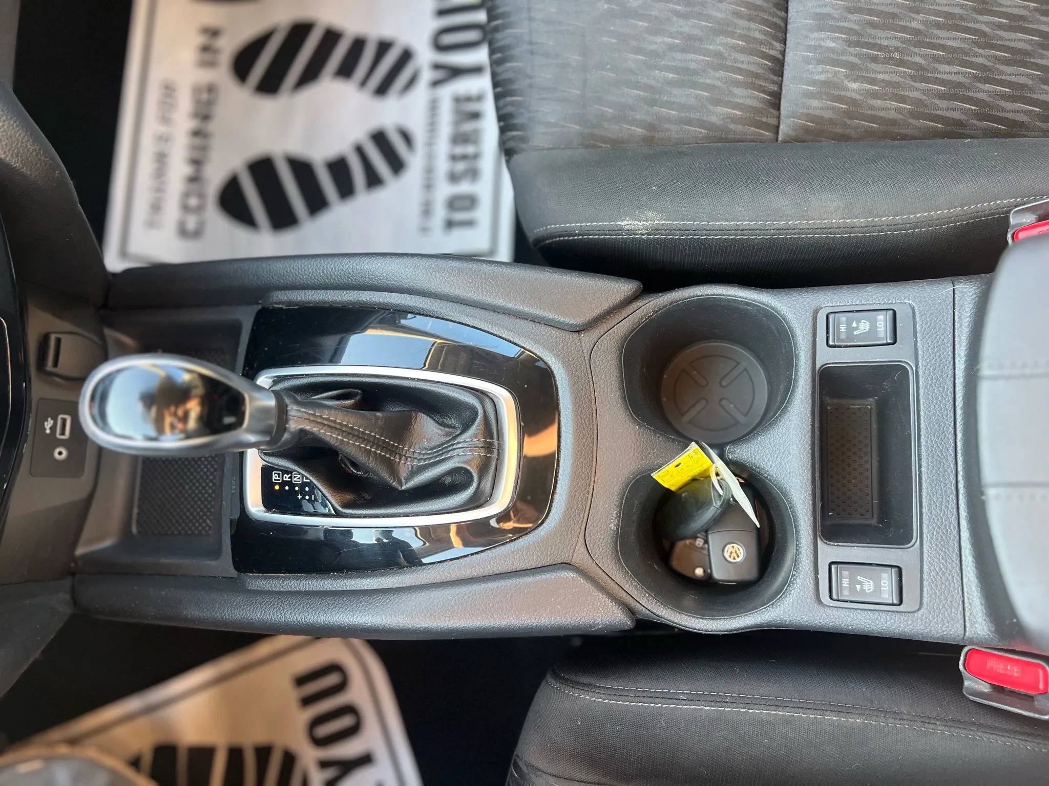 Used 2020 Nissan Rogue SV image 20