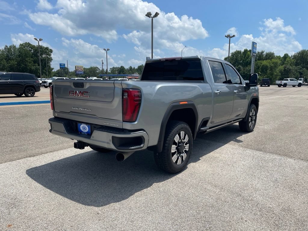Used 2025 GMC Sierra 2500 Denali w/ Denali Reserve Package AWD/4WD image 6