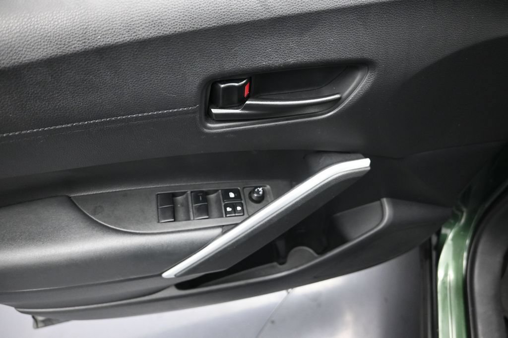 Used 2022 Toyota Corolla Cross LE FWD image 10