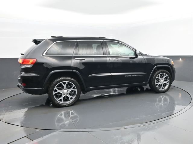 Used 2019 Jeep Grand Cherokee Limited w/ Trailer Tow Group IV AWD/4WD image 3