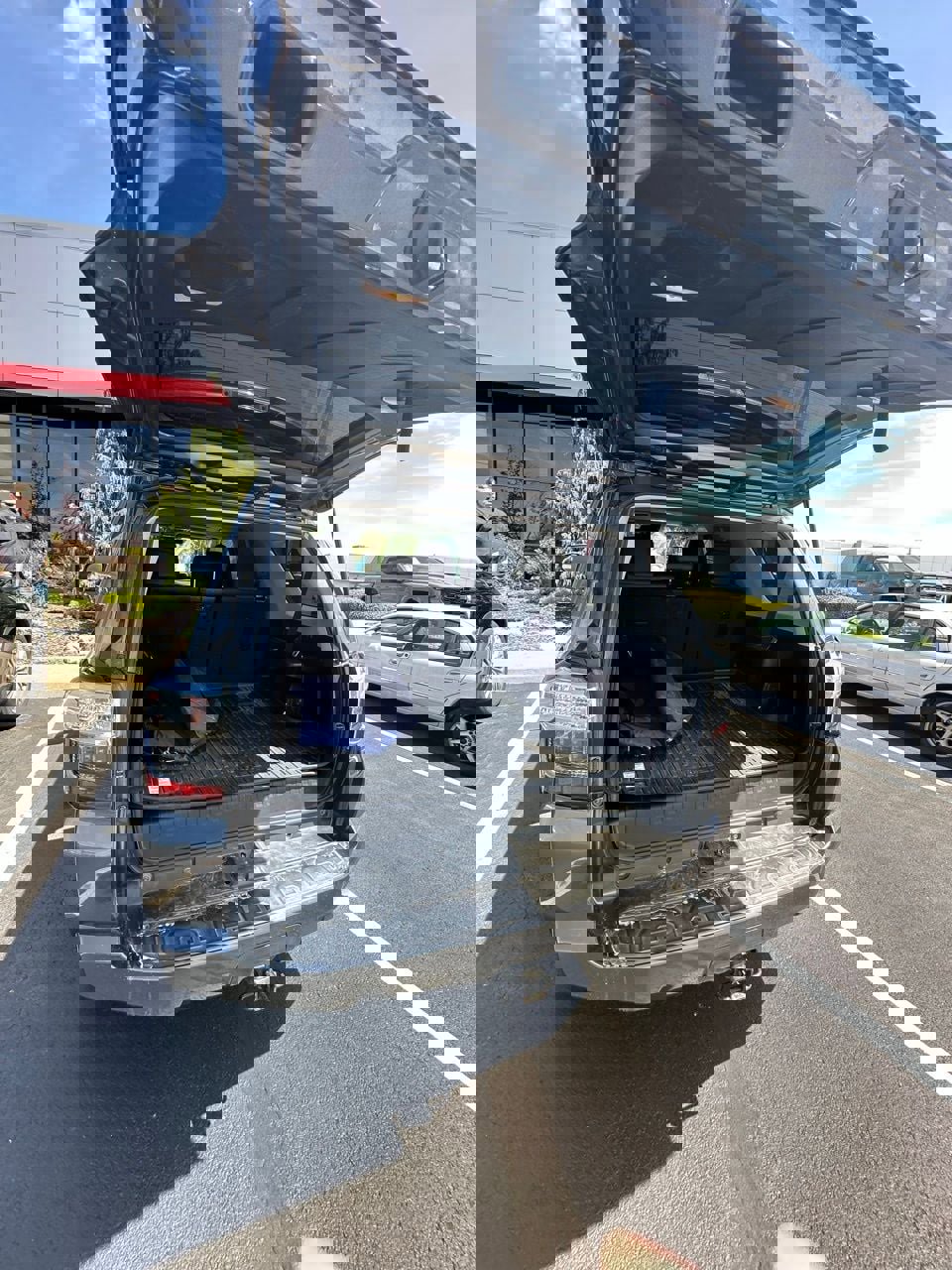 Used 2020 Toyota 4Runner SR5 Premium w/ Moonroof Package image 11