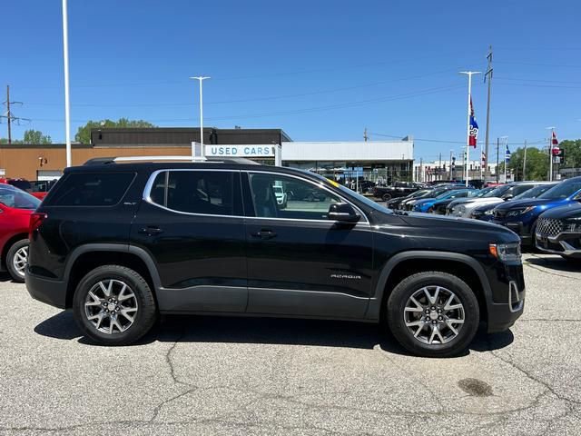 Used 2023 GMC Acadia SLT image 2