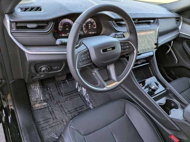 New 2026 Jeep Grand Cherokee L Limited AWD/4WD image 13