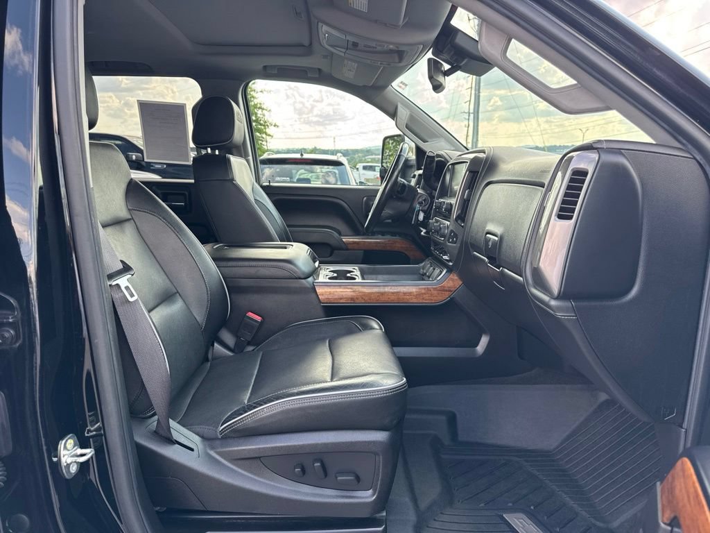 Used 2017 Chevrolet Silverado 2500 High Country AWD/4WD image 15