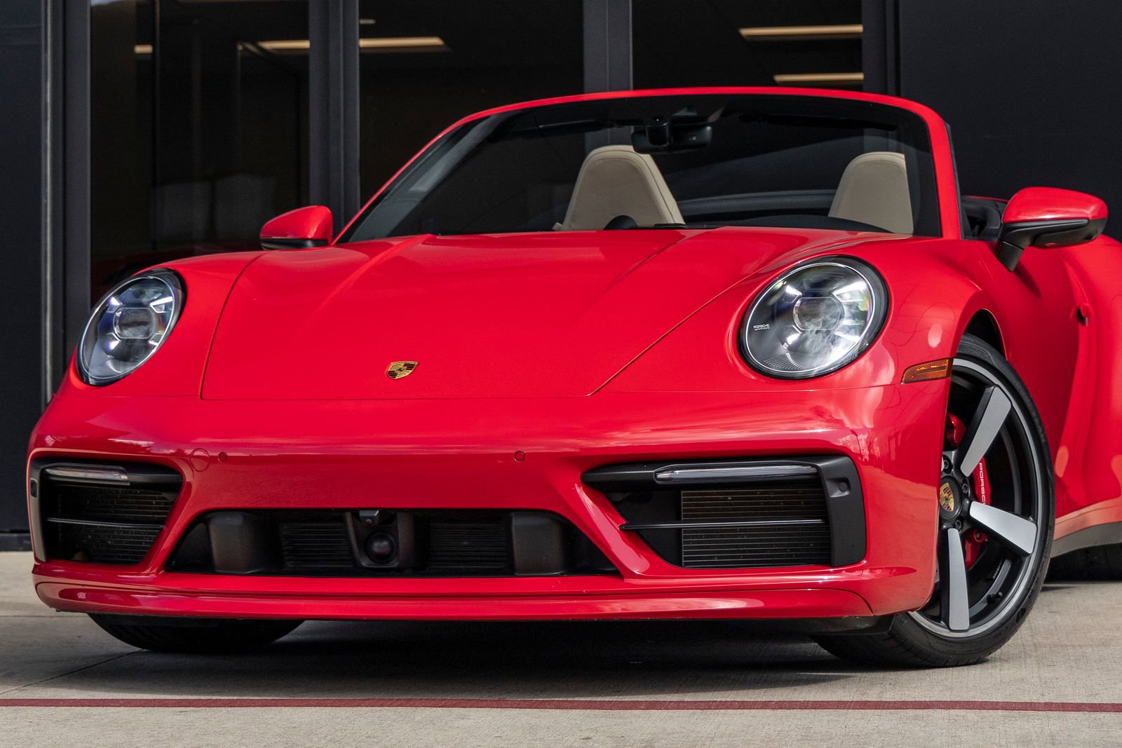 Certified 2021 Porsche 911 Carrera 4S image 7