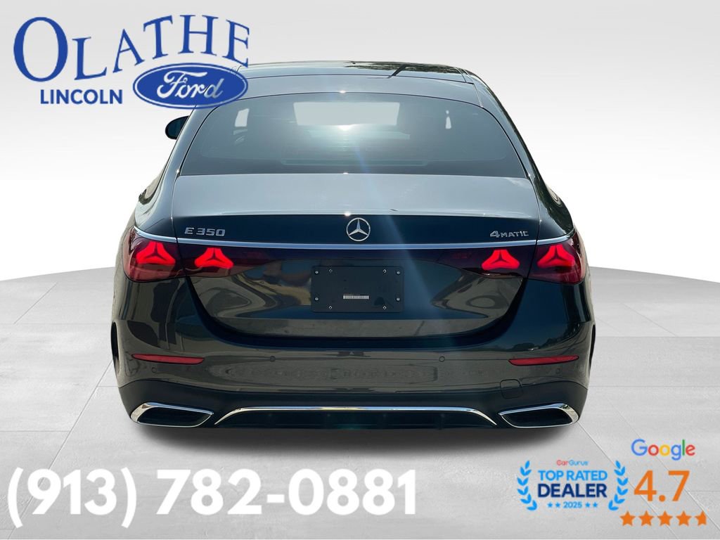Used 2025 Mercedes-Benz E 350 4MATIC Sedan image 4