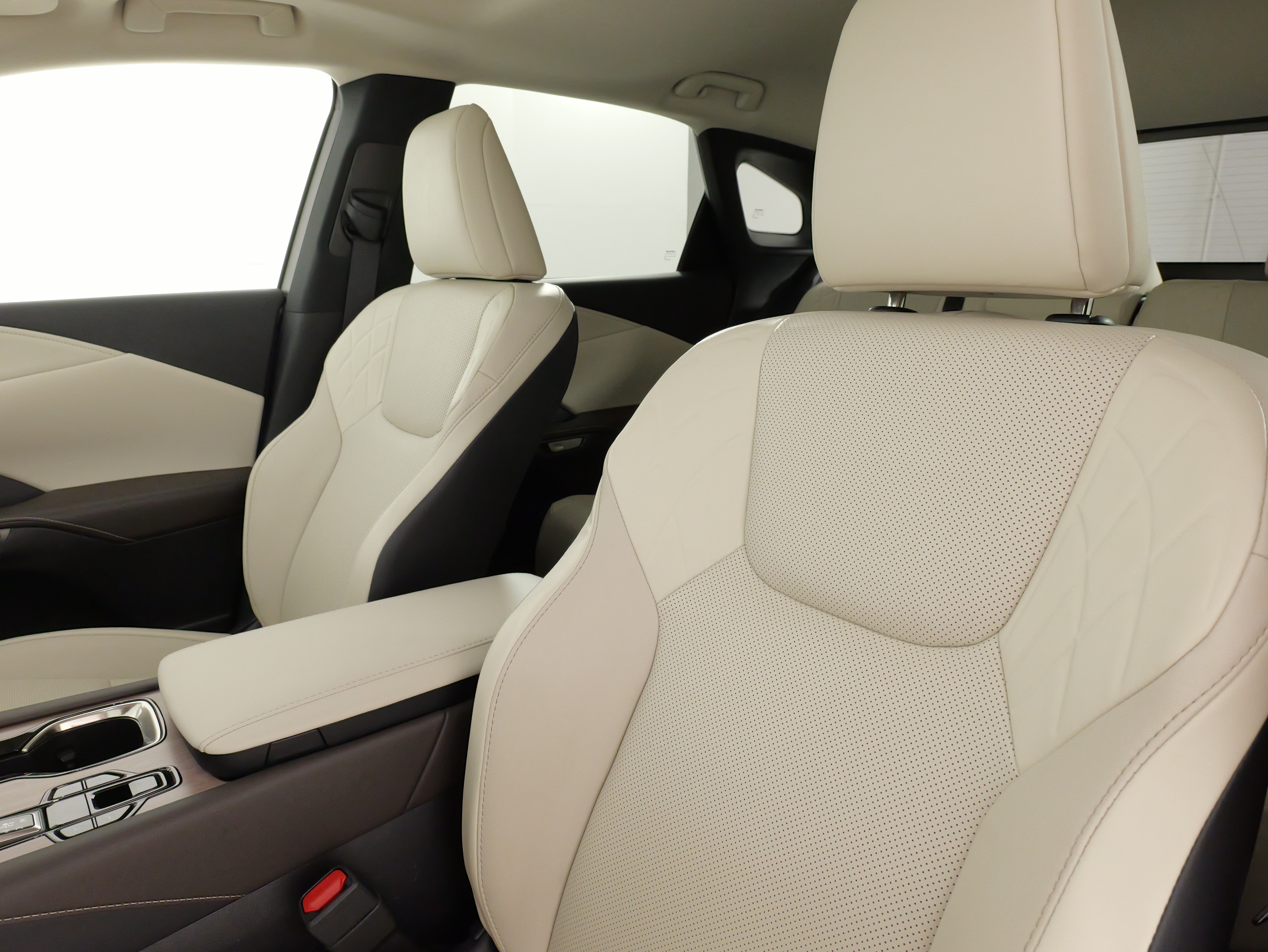 Used 2024 Lexus RX 350 Premium w/ Cold Area Package AWD/4WD image 32