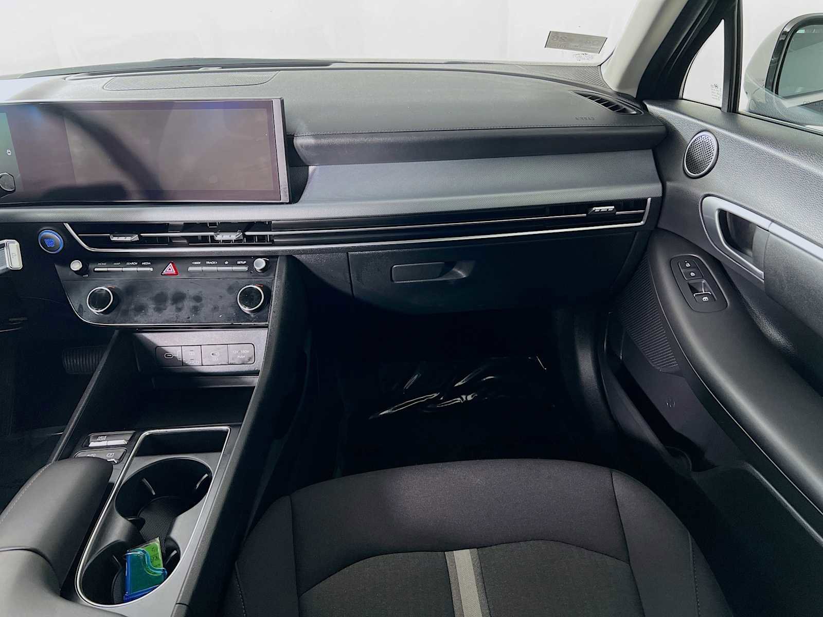 Used 2024 Hyundai Sonata SEL AWD/4WD image 23