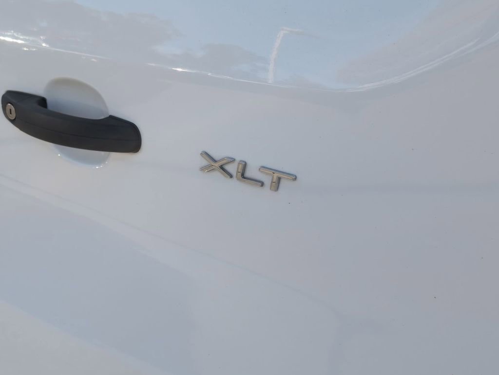 Used 2023 Ford Transit 350 XLT image 24